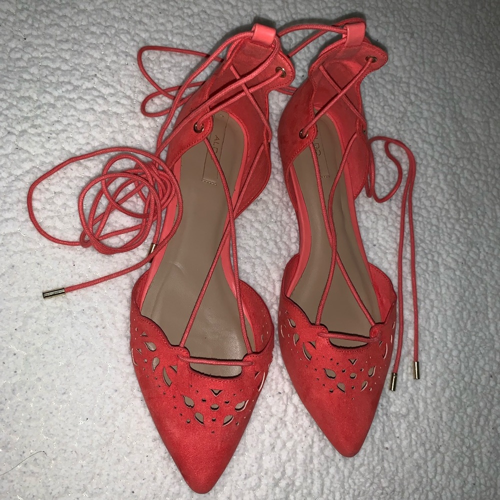 Aldo Flats - Picture 2 of 5